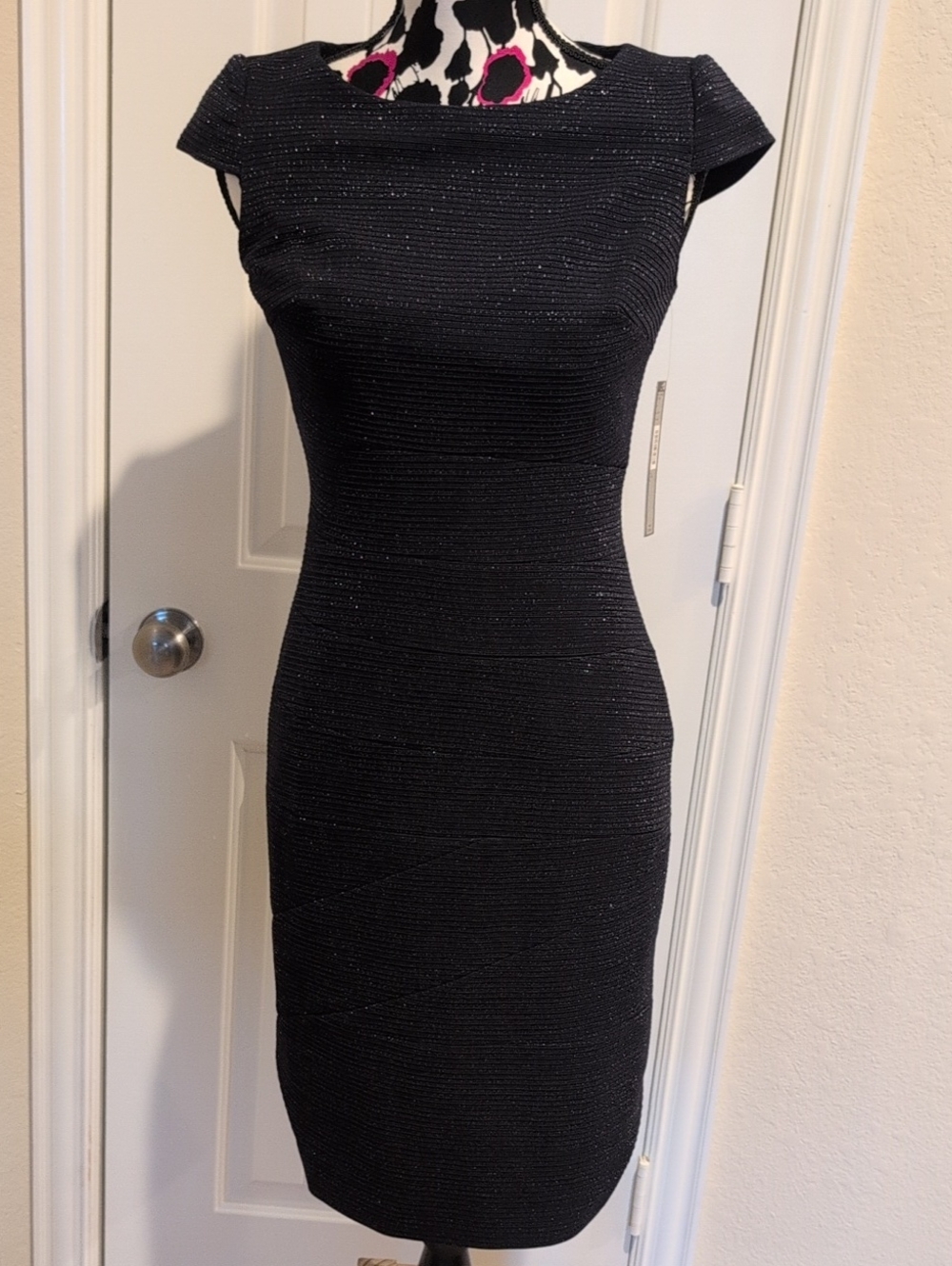 Tahari Navy Blue Sparkle Cap-Sleeve Sheath Dress Size 2 NWT